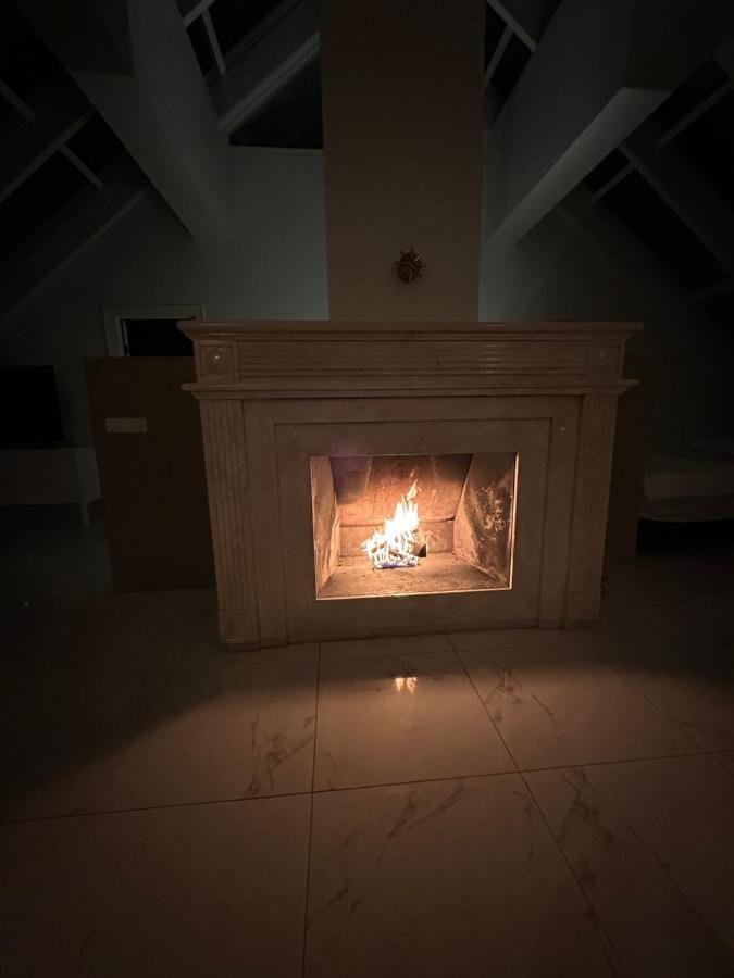 Big Villa Centrally Located In Рейкявик Екстериор снимка