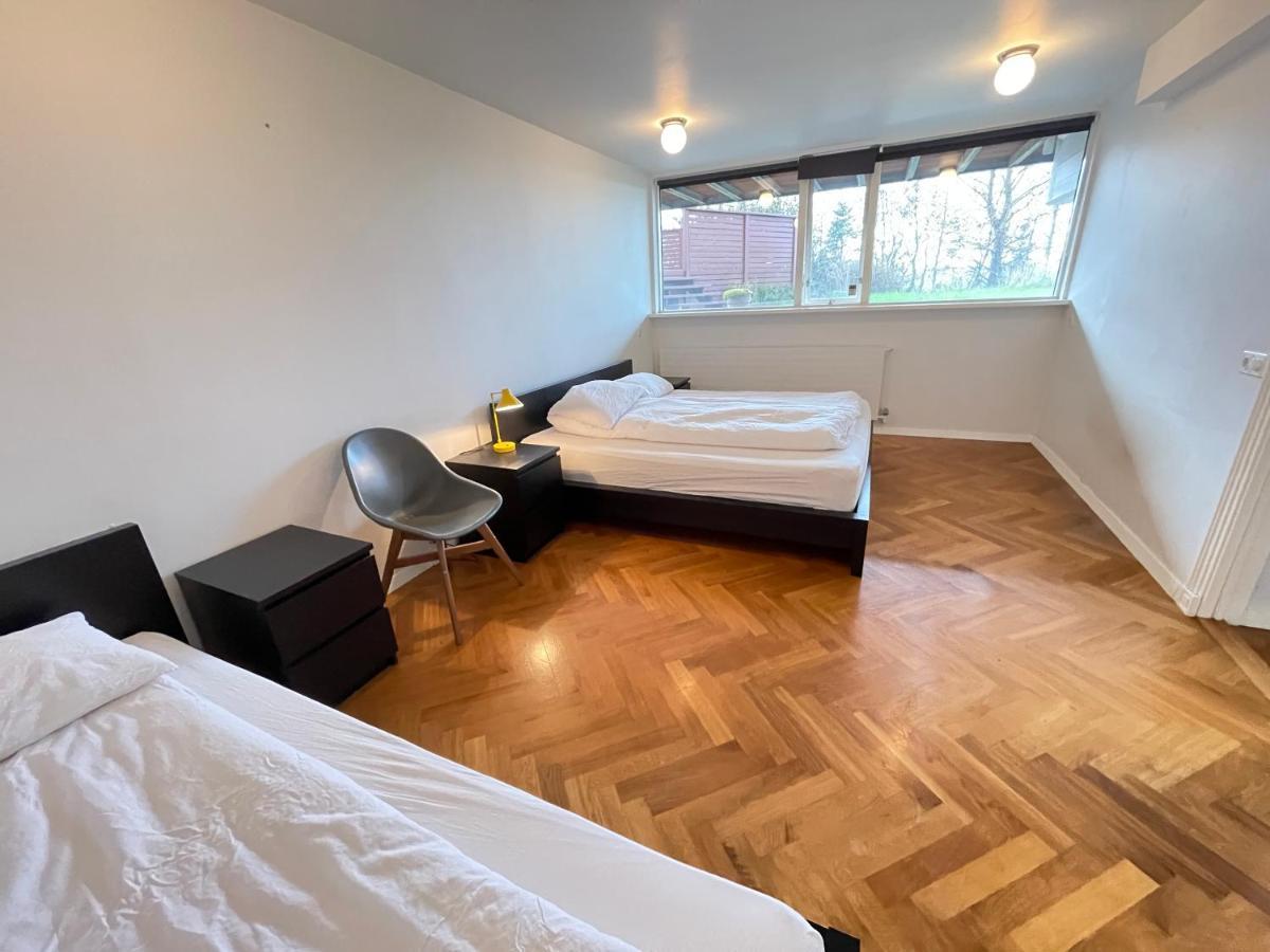 Big Villa Centrally Located In Рейкявик Екстериор снимка
